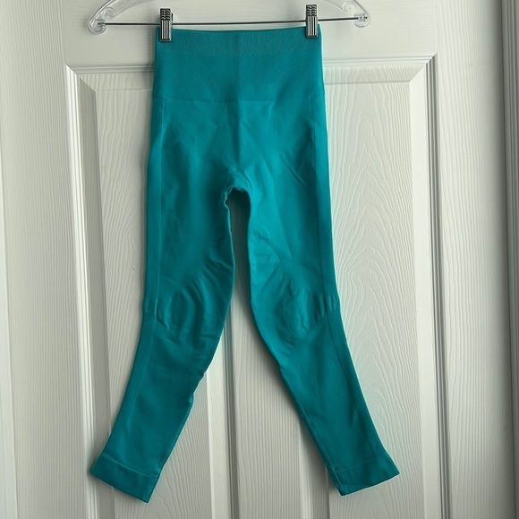 Lululemon Zone Crop (21") Seamless Leggings in Peacock Blue size 4 - Picture 4 of 13